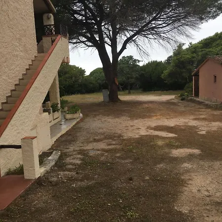 Apartment Monolocale A Di Gallura Rena Majore